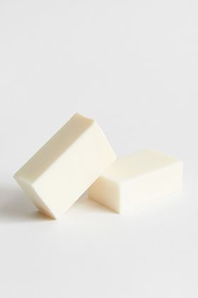 Picture of White Stuff Garden Print Soap