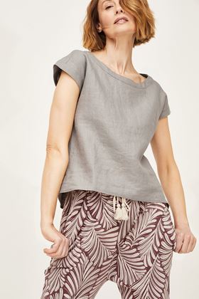 Picture of Thought Perfect Hemp Short Sleeve Shell Top