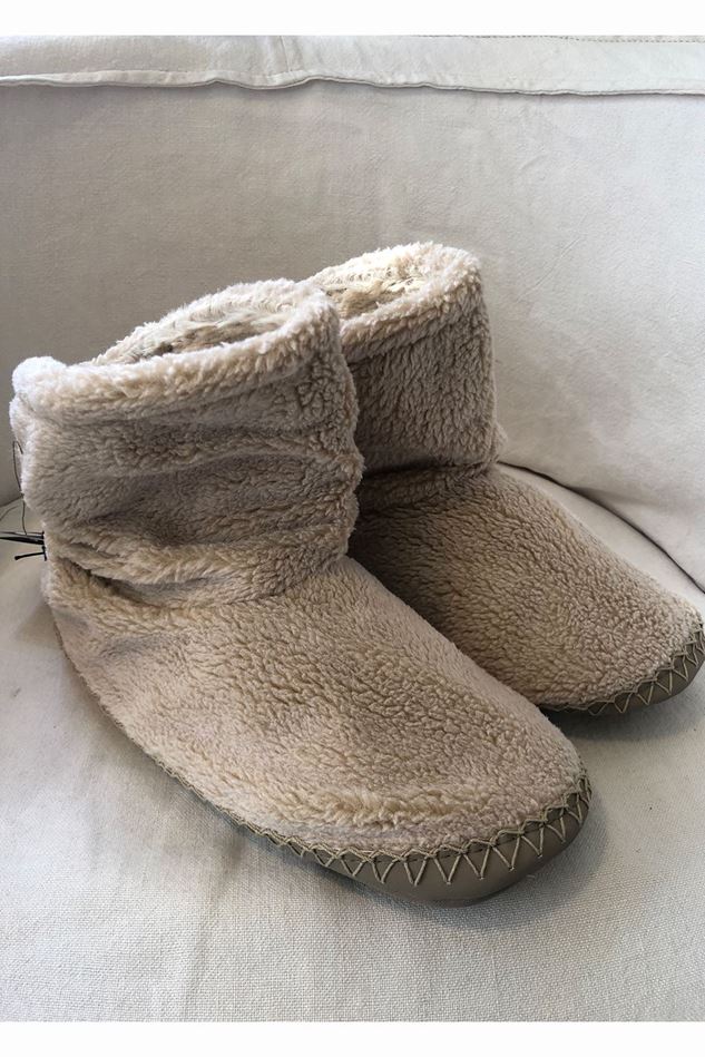 Picture of Bedroom Athletics Ursula Rouched Sherpa Slipper Boot